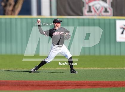 Thumbnail 3 in Deer Creek @ Mustang photogallery.