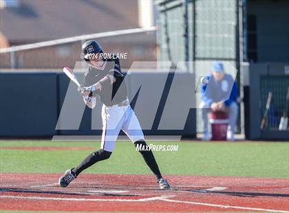 Thumbnail 2 in Deer Creek @ Mustang photogallery.