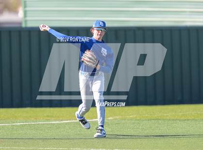 Thumbnail 3 in Deer Creek @ Mustang photogallery.