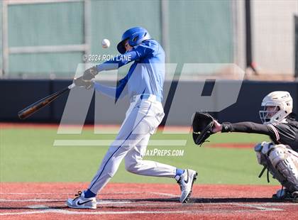 Thumbnail 2 in Deer Creek @ Mustang photogallery.