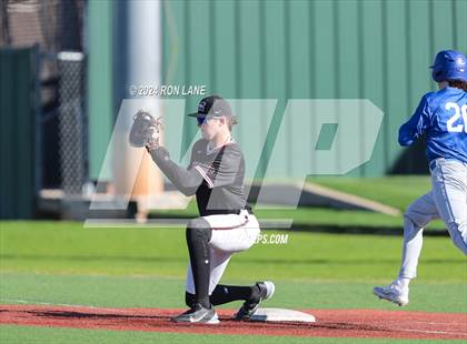 Thumbnail 3 in Deer Creek @ Mustang photogallery.