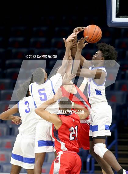 Thumbnail 1 in Sahuaro vs Palo Verde (MLK Basketball Classic) photogallery.