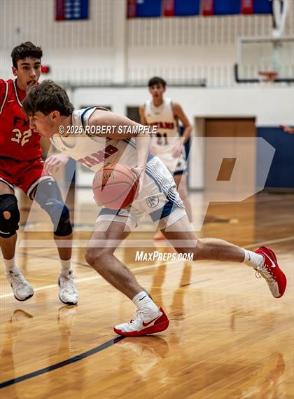 Thumbnail 2 in JV: Fox Chapel @ Shaler Area photogallery.