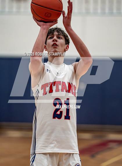 Thumbnail 3 in JV: Fox Chapel @ Shaler Area photogallery.