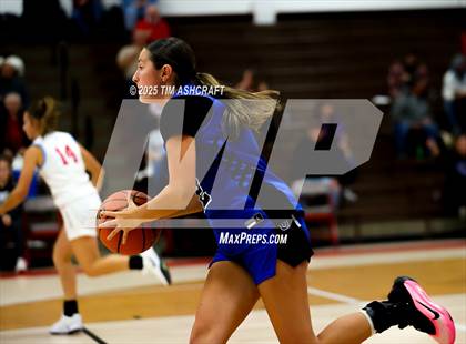 Thumbnail 1 in Greensburg @ Jac-Cen-Del photogallery.