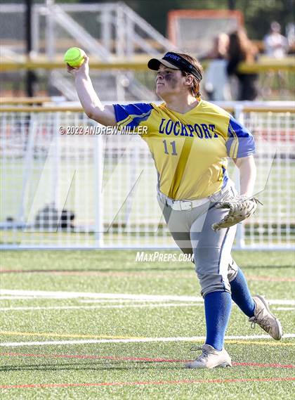 Thumbnail 1 in Lockport @ Williamsville East  (Section VI Class A-1 quarterfinals) photogallery.