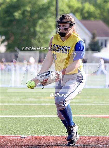 Thumbnail 3 in Lockport @ Williamsville East  (Section VI Class A-1 quarterfinals) photogallery.