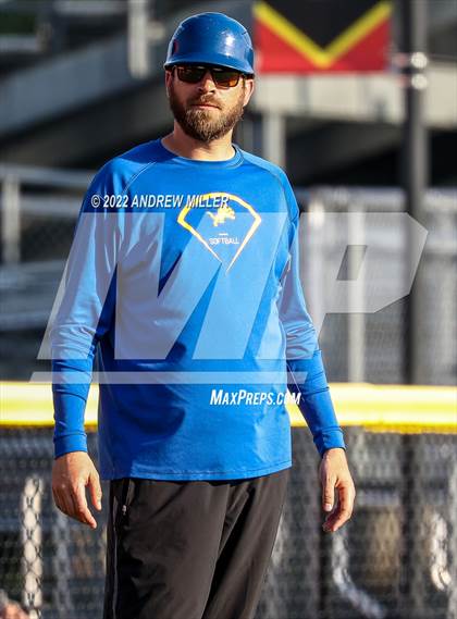 Thumbnail 1 in Lockport @ Williamsville East  (Section VI Class A-1 quarterfinals) photogallery.