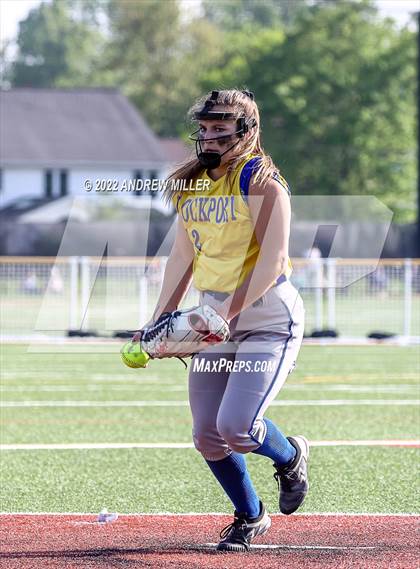 Thumbnail 1 in Lockport @ Williamsville East  (Section VI Class A-1 quarterfinals) photogallery.