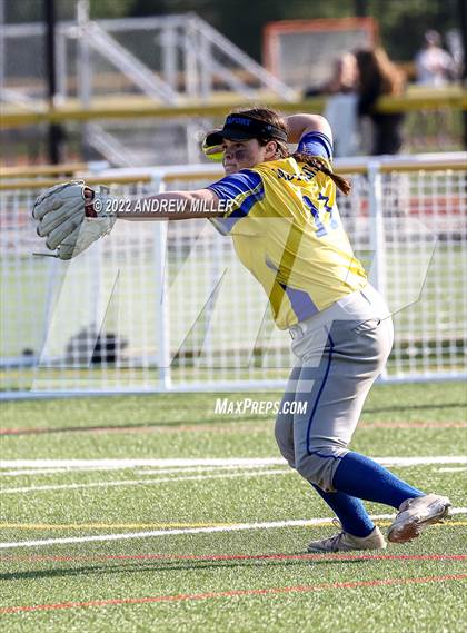 Thumbnail 3 in Lockport @ Williamsville East  (Section VI Class A-1 quarterfinals) photogallery.