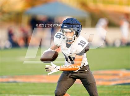 Thumbnail 2 in JV: Vista del Lago @ Laguna Creek photogallery.