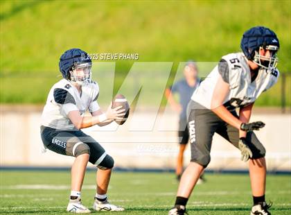Thumbnail 1 in JV: Vista del Lago @ Laguna Creek photogallery.