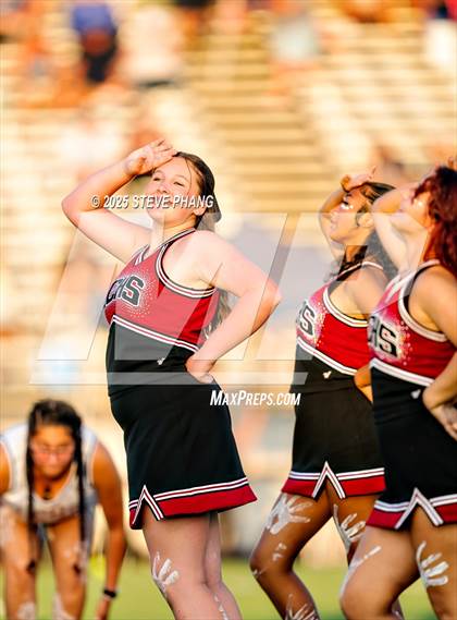 Thumbnail 3 in JV: Vista del Lago @ Laguna Creek photogallery.