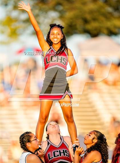 Thumbnail 1 in JV: Vista del Lago @ Laguna Creek photogallery.