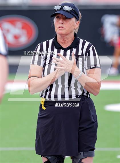 Thumbnail 1 in Carrollton vs North Gwinnett (GHSA Division 3 Round 2) photogallery.
