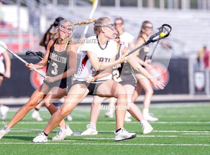 Thumbnail 3 in Carrollton vs North Gwinnett (GHSA Division 3 Round 2) photogallery.