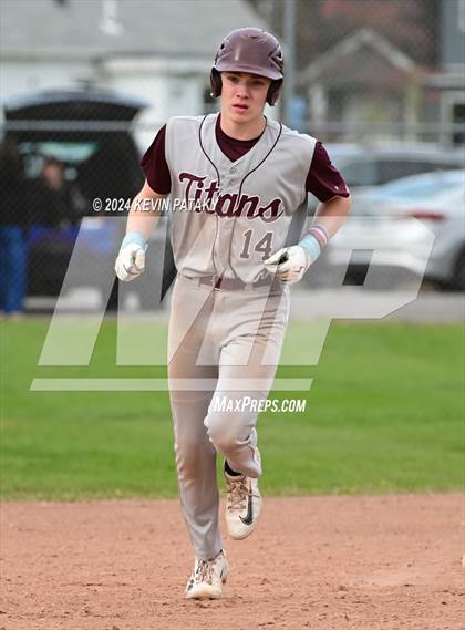 Thumbnail 1 in Sheehan @ North Haven photogallery.