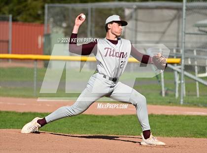Thumbnail 1 in Sheehan @ North Haven photogallery.