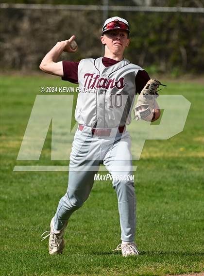Thumbnail 3 in Sheehan @ North Haven photogallery.
