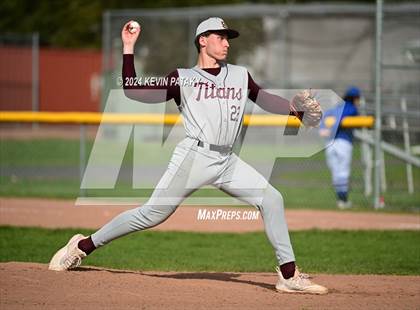 Thumbnail 3 in Sheehan @ North Haven photogallery.