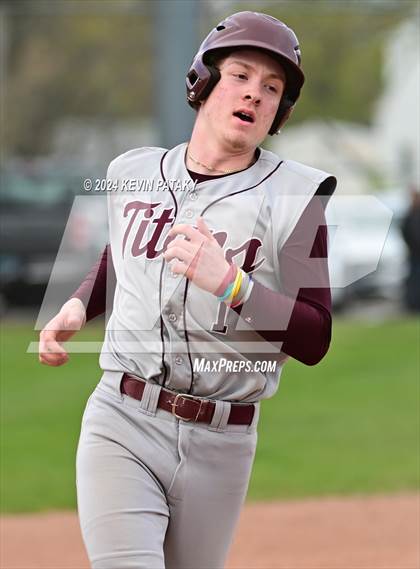 Thumbnail 3 in Sheehan @ North Haven photogallery.