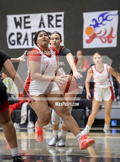 Thumbnail 3 in Olney vs Sam Rayburn (Jackrabbit Jam 2025) photogallery.