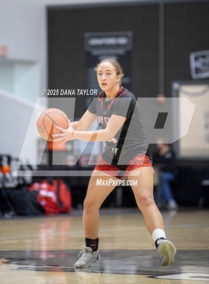 Thumbnail 2 in Olney vs Sam Rayburn (Jackrabbit Jam 2025) photogallery.