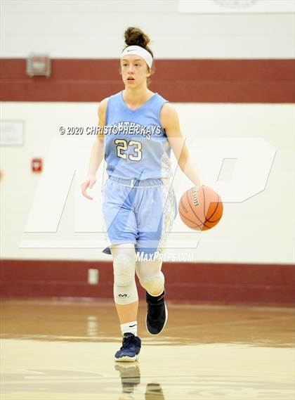 Thumbnail 3 in Nashville vs. Pinckneyville (IHSA 2A Regional Championship) photogallery.