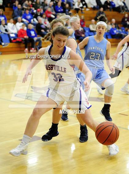 Thumbnail 1 in Nashville vs. Pinckneyville (IHSA 2A Regional Championship) photogallery.