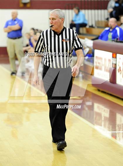 Thumbnail 3 in Nashville vs. Pinckneyville (IHSA 2A Regional Championship) photogallery.