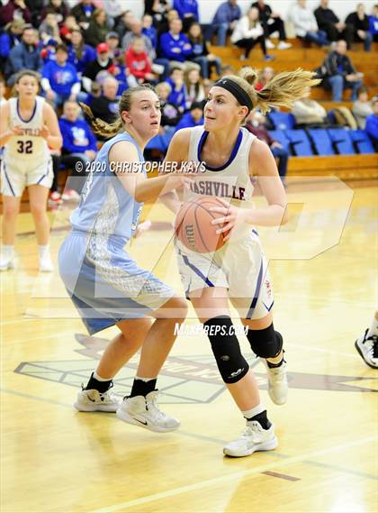 Thumbnail 3 in Nashville vs. Pinckneyville (IHSA 2A Regional Championship) photogallery.