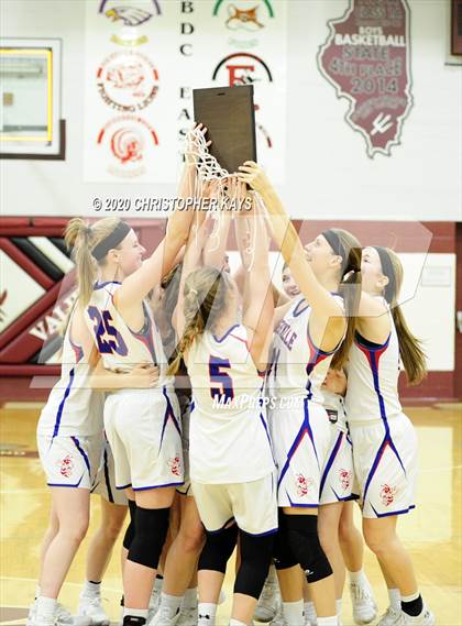 Thumbnail 3 in Nashville vs. Pinckneyville (IHSA 2A Regional Championship) photogallery.