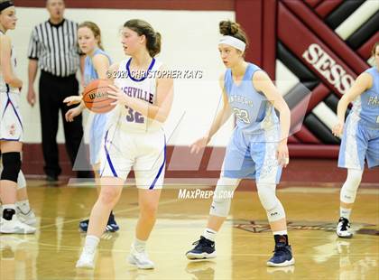 Thumbnail 1 in Nashville vs. Pinckneyville (IHSA 2A Regional Championship) photogallery.