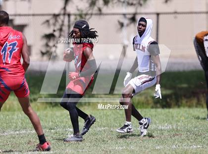 Thumbnail 2 in Norcom v Grassfield (Phillip Sims 7v7 Invitational) photogallery.