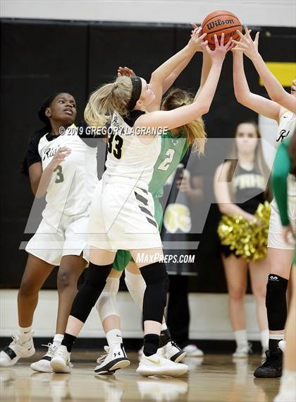 Thumbnail 2 in Carroll vs Fossil Ridge photogallery.