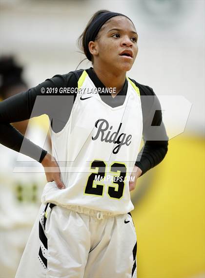 Thumbnail 3 in Carroll vs Fossil Ridge photogallery.