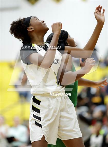 Thumbnail 1 in Carroll vs Fossil Ridge photogallery.