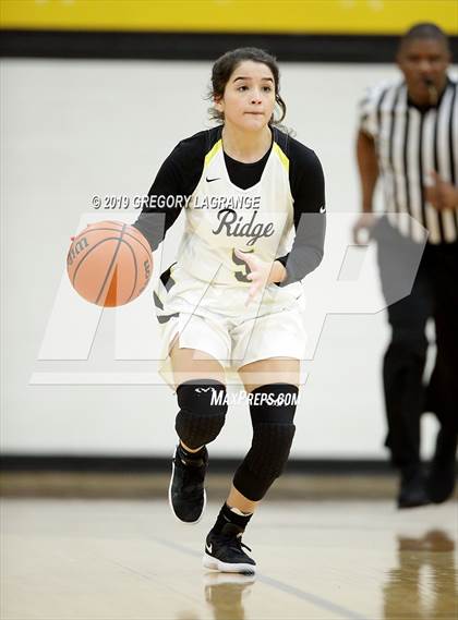 Thumbnail 2 in Carroll vs Fossil Ridge photogallery.