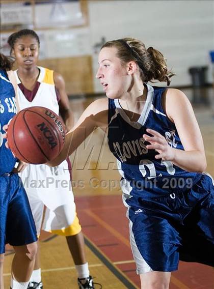 Thumbnail 2 in Edison vs. Clovis East photogallery.