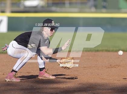 Thumbnail 2 in Tuscola @ St. Thomas More photogallery.