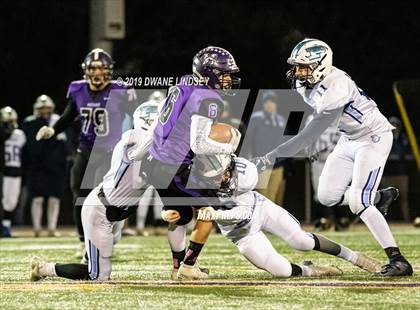 Thumbnail 2 in Prospect vs Rolling Meadows (IHSA 7A Second Round Playoff) photogallery.