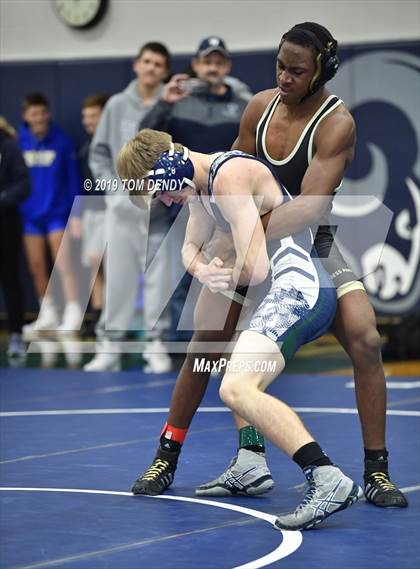 Thumbnail 2 in Cy Ridge Wrestling Classic photogallery.