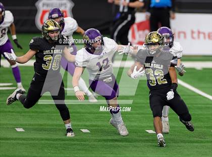 Thumbnail 3 in Post vs. Shiner (UIL 2A Division 1 State Final) photogallery.