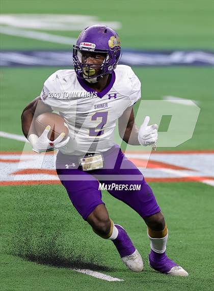 Thumbnail 1 in Post vs. Shiner (UIL 2A Division 1 State Final) photogallery.