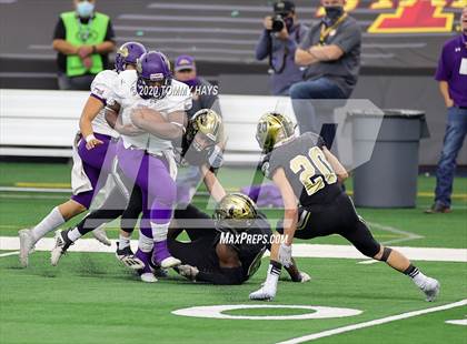 Thumbnail 3 in Post vs. Shiner (UIL 2A Division 1 State Final) photogallery.
