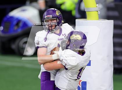 Thumbnail 3 in Post vs. Shiner (UIL 2A Division 1 State Final) photogallery.