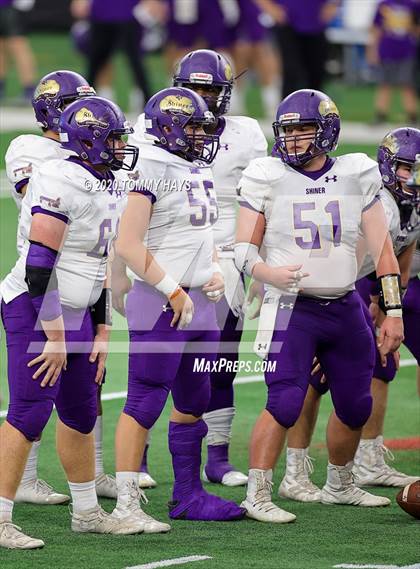 Thumbnail 3 in Post vs. Shiner (UIL 2A Division 1 State Final) photogallery.