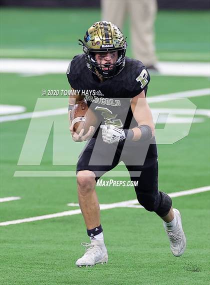 Thumbnail 2 in Post vs. Shiner (UIL 2A Division 1 State Final) photogallery.