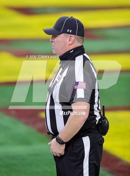 Thumbnail 3 in Post vs. Shiner (UIL 2A Division 1 State Final) photogallery.