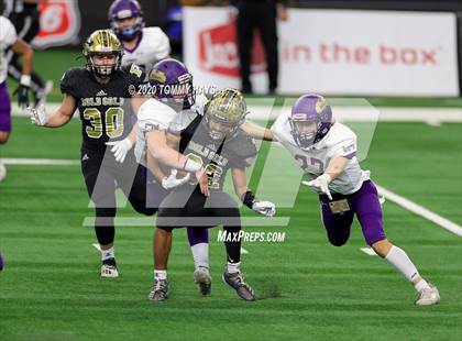 Thumbnail 1 in Post vs. Shiner (UIL 2A Division 1 State Final) photogallery.